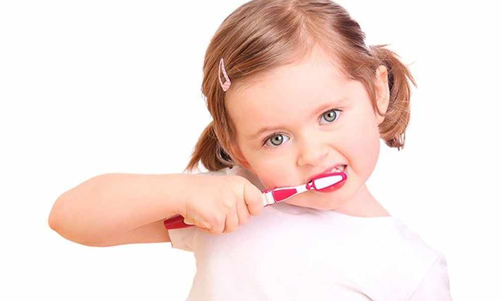 کاهش نیاز به خدمات ارتودنسی با مراقبت از دندان های شیری